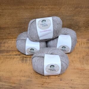 Baby Llama Yarn Frog Tree Llambrosia Four Skeins